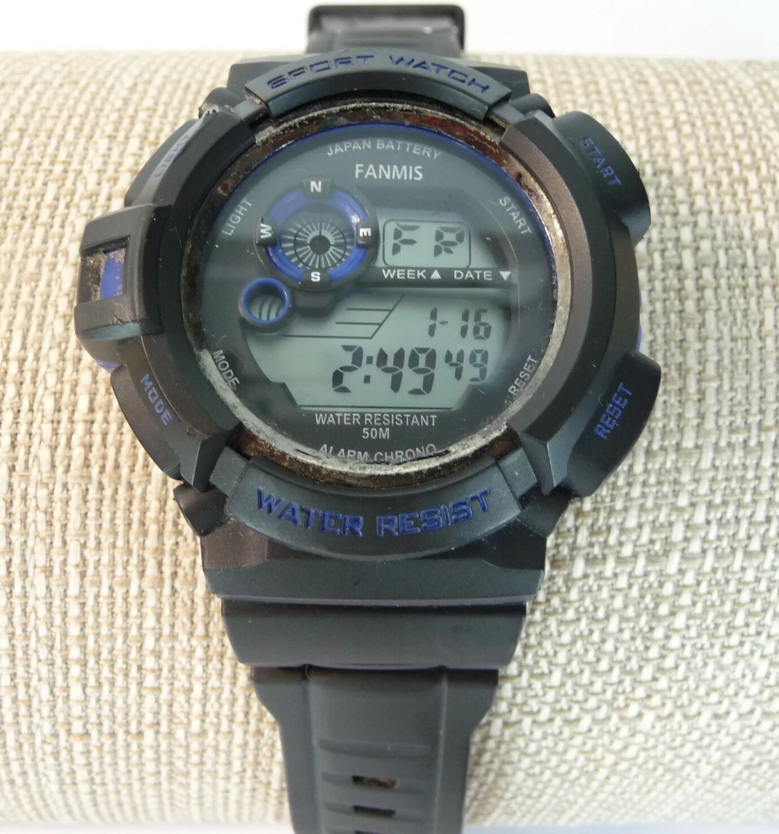 Fanmis military shop watch