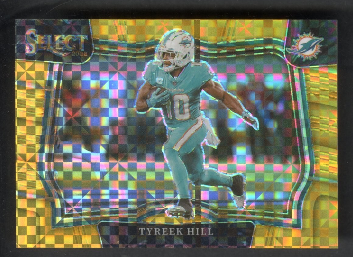 2022 Panini Select Tyreek Hill Gold Prizm /10 Field Level Dolphins