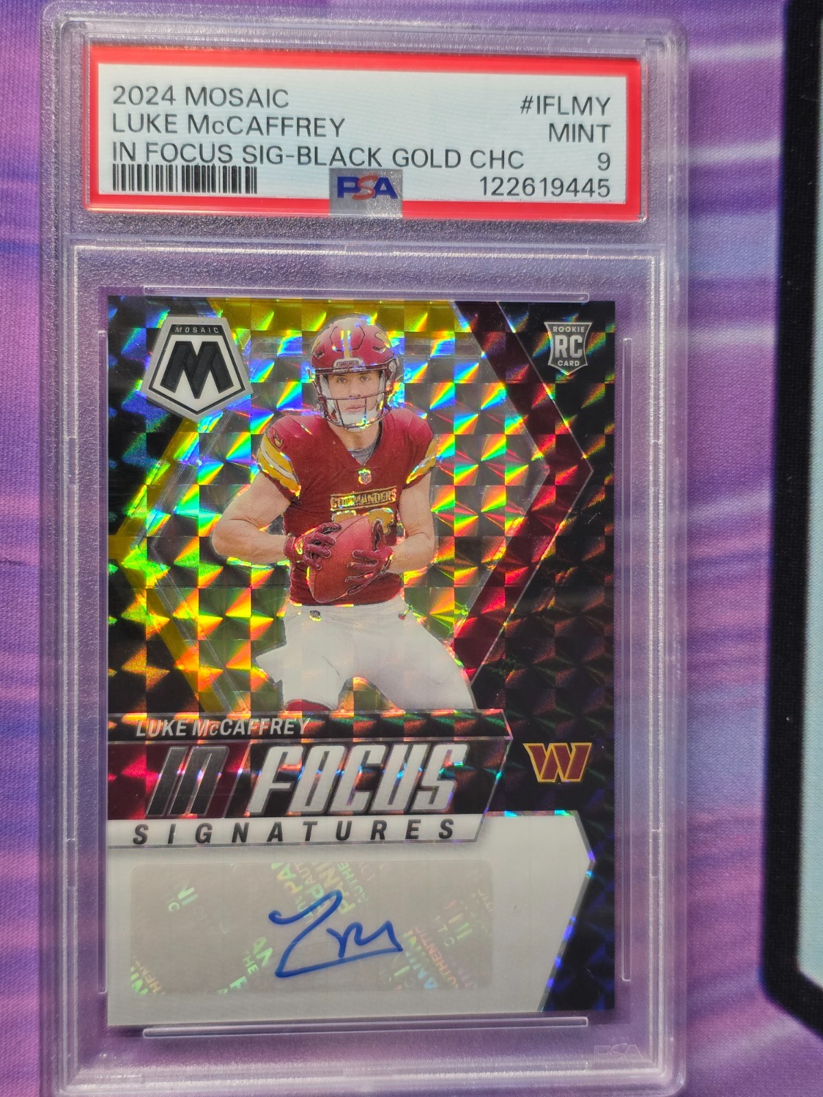 Luke McCaffrey Panini Mosaic in Focus Signatures #IFLMY Black Gold Choice