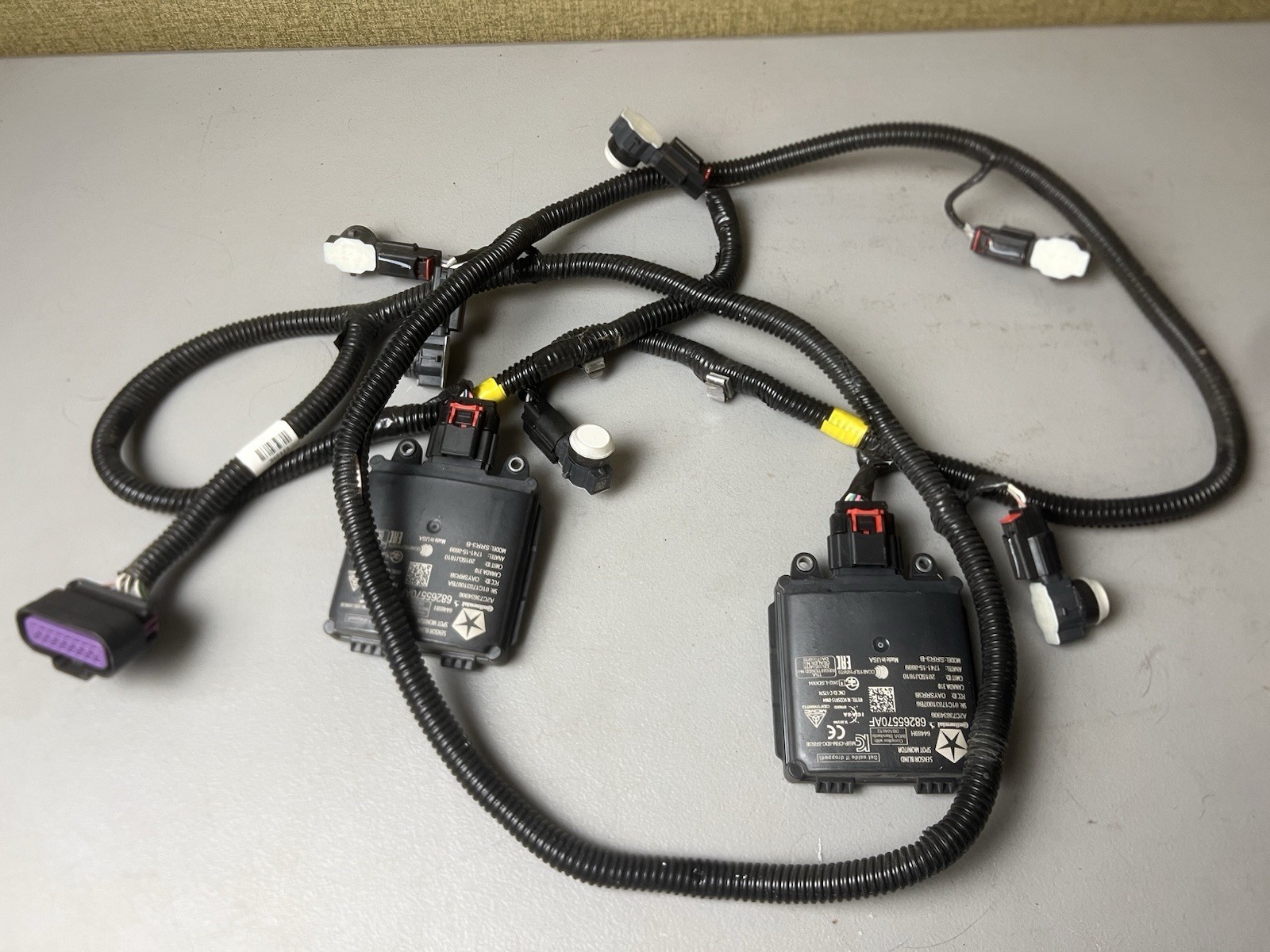 2017-2021 Jeep Grand Cherokee Rear Bumper Wire Harness w Park Sensors Blind Spot