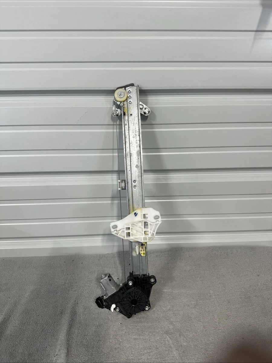 Power Window Regulator With Motor Assembly Replacement For Honda Cr V 2002 2003 2004 2005 2006 Front Driver Side 741 302