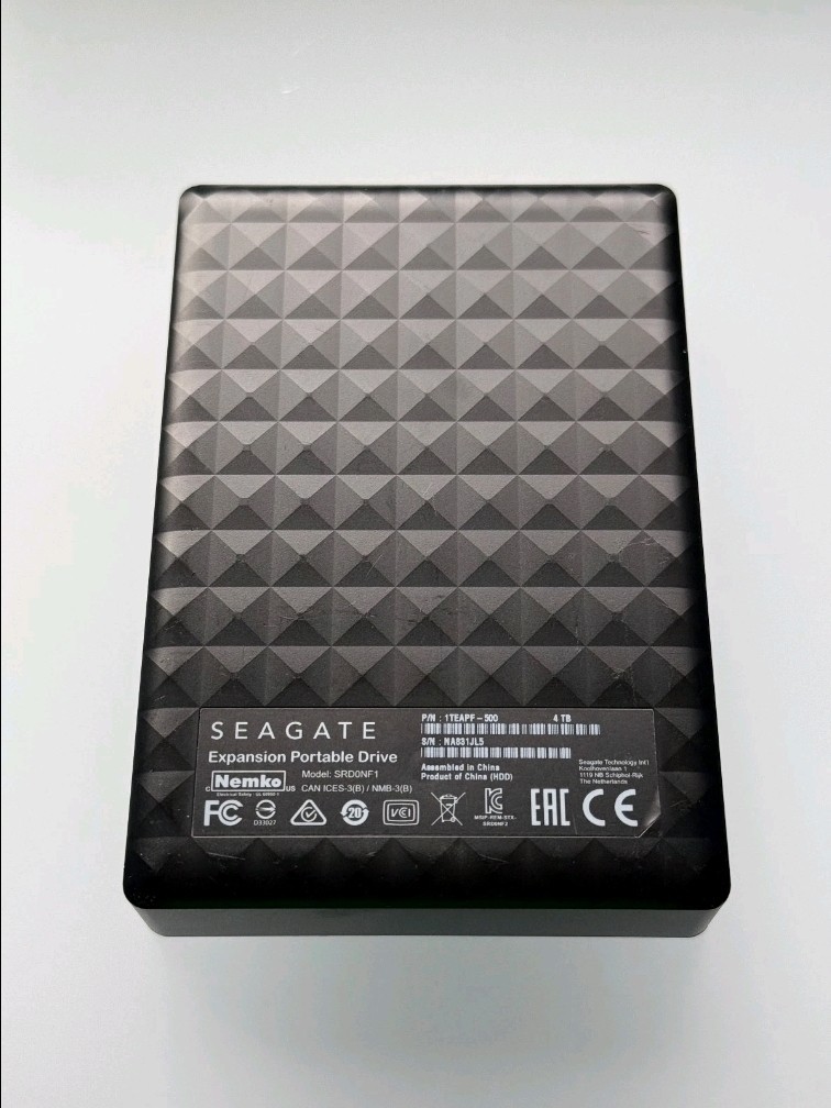 New Seagate Expansion Portable 4TB External Hard Drive USB 3.0 
