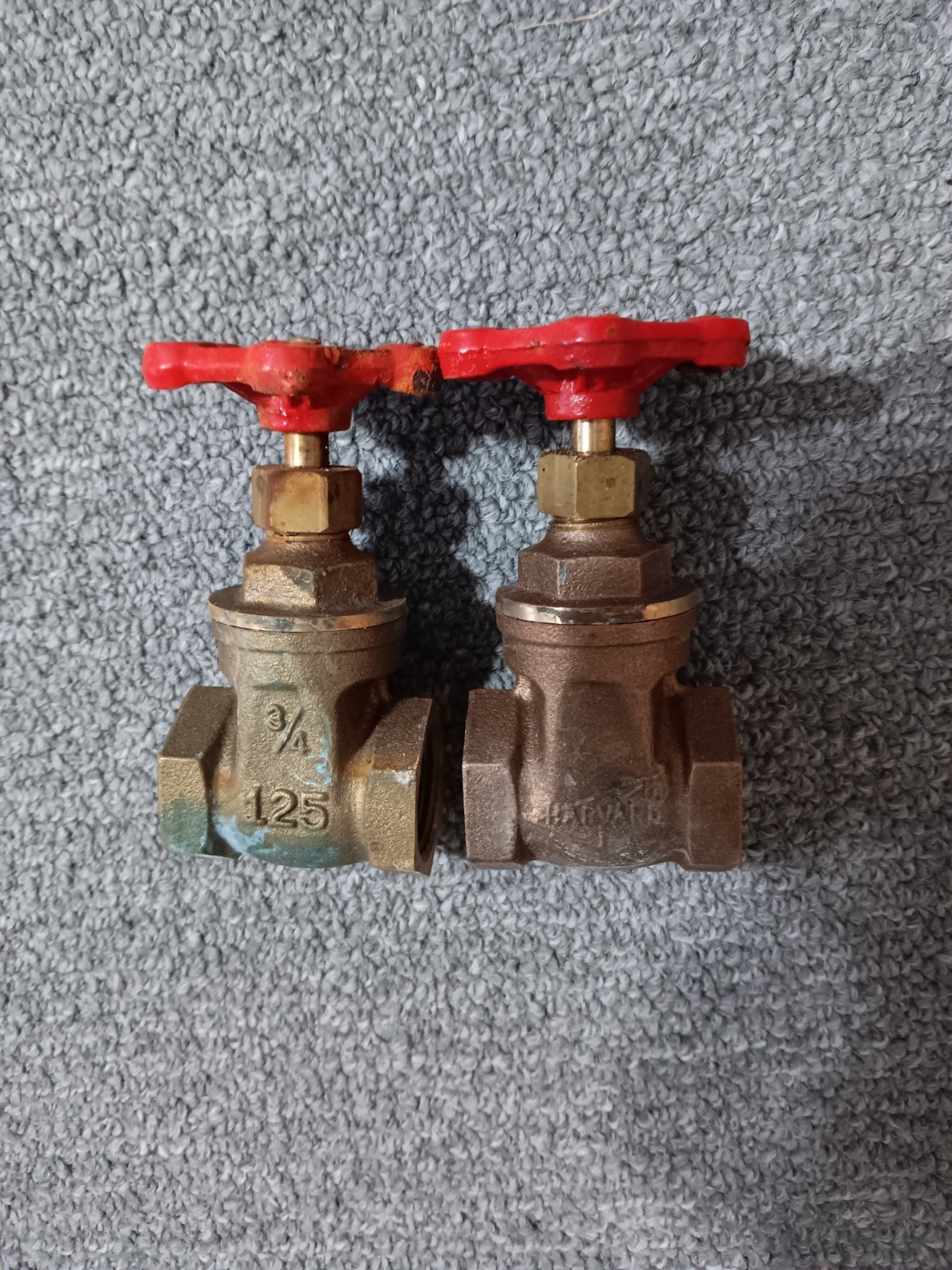 two Harvard 125 3/4" Brass Gate Valve