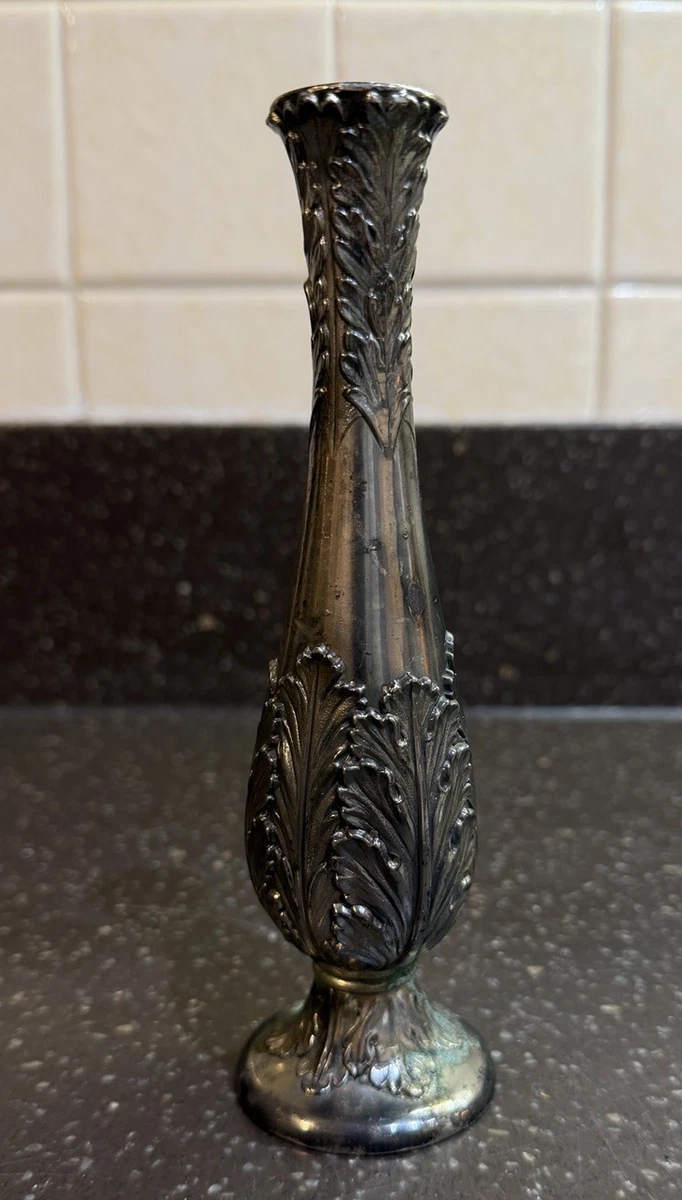 25+ Silver Bud Vase In Collectible Vases for sale | Updated Oct 2026