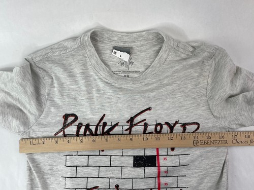 Pink Floyd The Wall T Shirt Adult XS Gray Licensed Rock N Roll Band Retro NWT - Picture 8 of 11