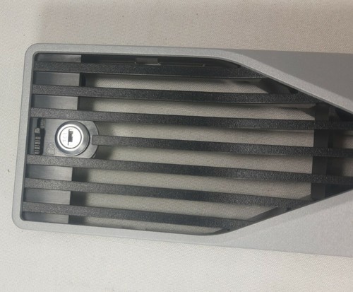 Dell Precision R5500 Bezel 01FX80 + Keys Faceplate NOS 1FX80 - Picture 4 of 10