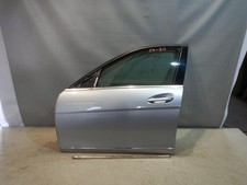 Mercedes W204 Facelift Limousine T&uuml;re vorne links 4-T&uuml;rer mit Seitenscheibe, Fen