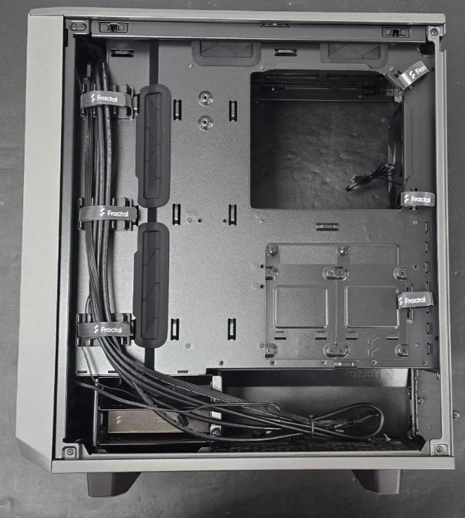 @NEW/UNUSED@ Fractal Design Meshify 2 Compact Gray Light Tint Gaming Case MFR31 - Image 2 of 4