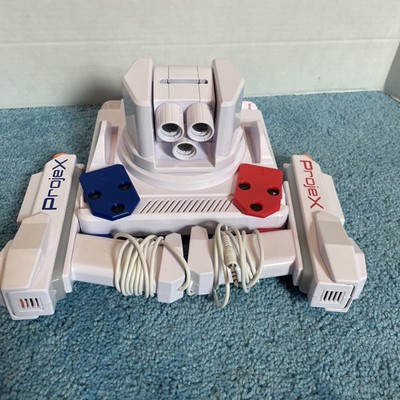 PROJEX Projecting Arcade Laser Gaming Console With Two Blasters White Tested.