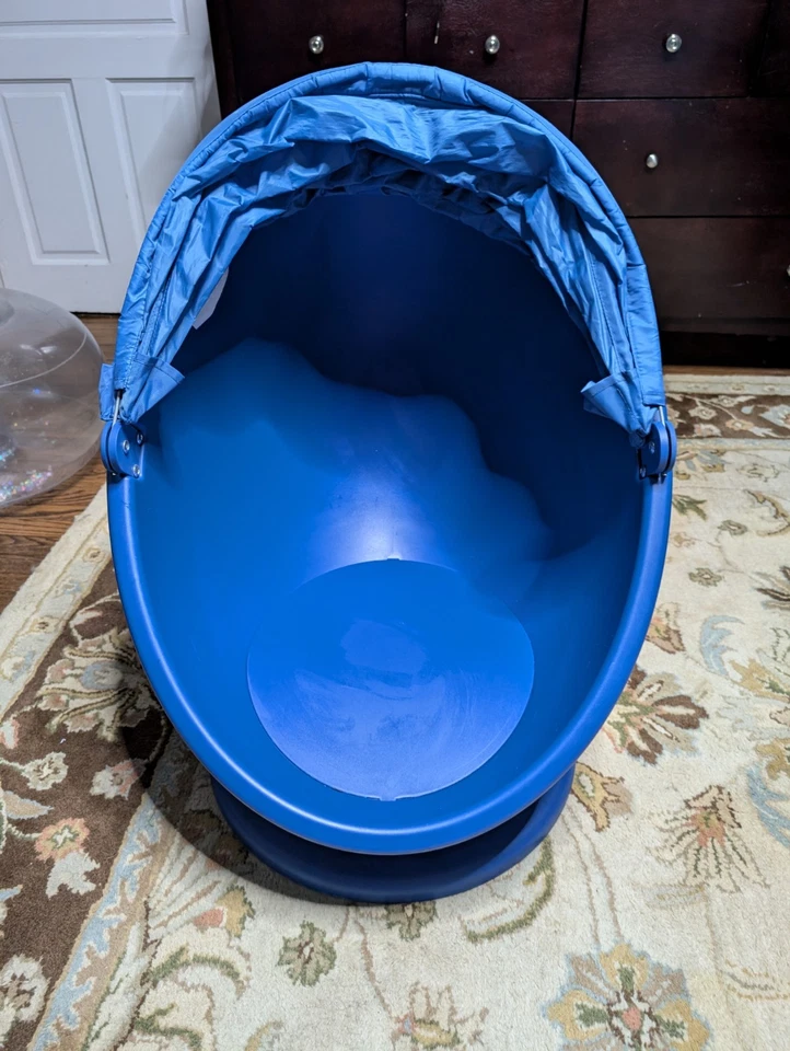 Silla giratoria IKEA Ps Lömsk RARA AZUL Pod Egg con dosel para niños Foto 2 de 4