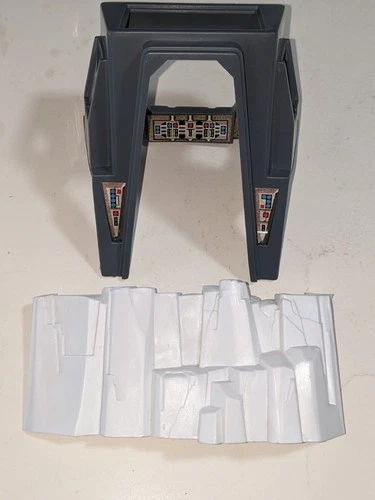 Imperial Hoth Attack Base's Parts Lot - STAR WARS - EMPIRE STRIKES BACK - KENNER