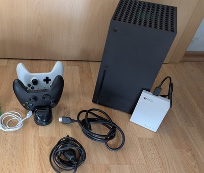 Microsoft Xbox Series X 1TB Schwarz mit Controller & Seagate Festplatte