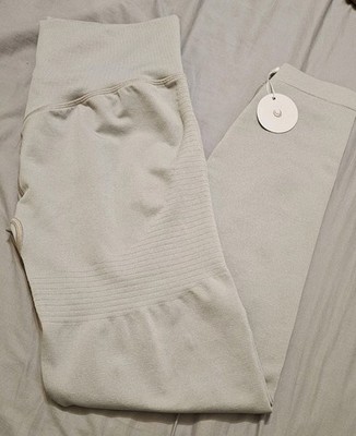 Lazuli Label -Sculpt Seamless Ribbed Contour Leggings New Large Ultra Light Gray