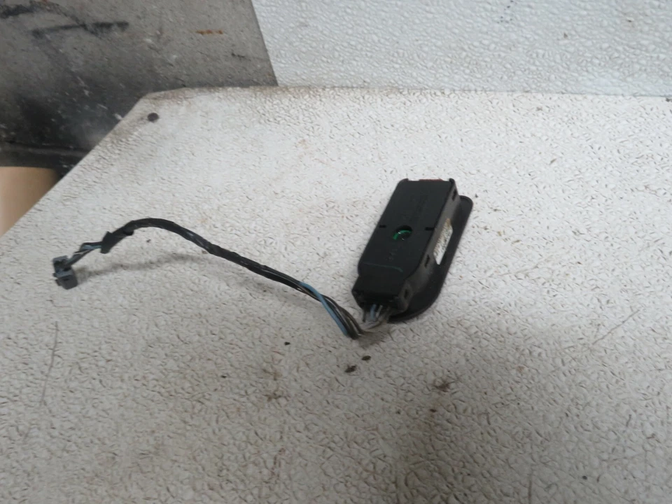 Cadillac Escalade 2002 derecho derecho interruptor asiento térmico  Foto 3 de 4