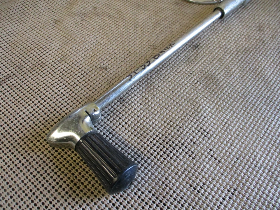 Espejo retrovisor lateral remoto cromado LH Buick Special Super Roadmaster 1951-53  Foto 3 de 4