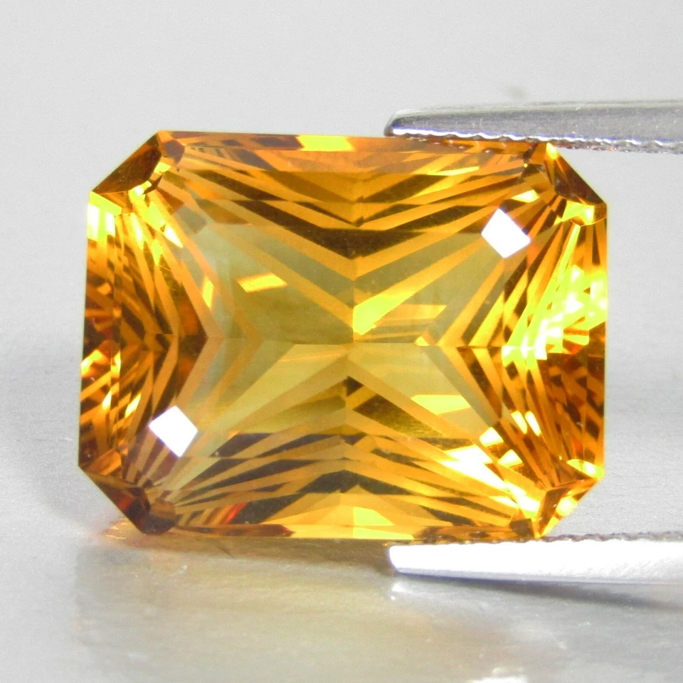 Piedra preciosa suelta de corte radiante elegante citrino natural de 14,59 quilates 16,8 x 13 x 10 mm Foto 4 de 4