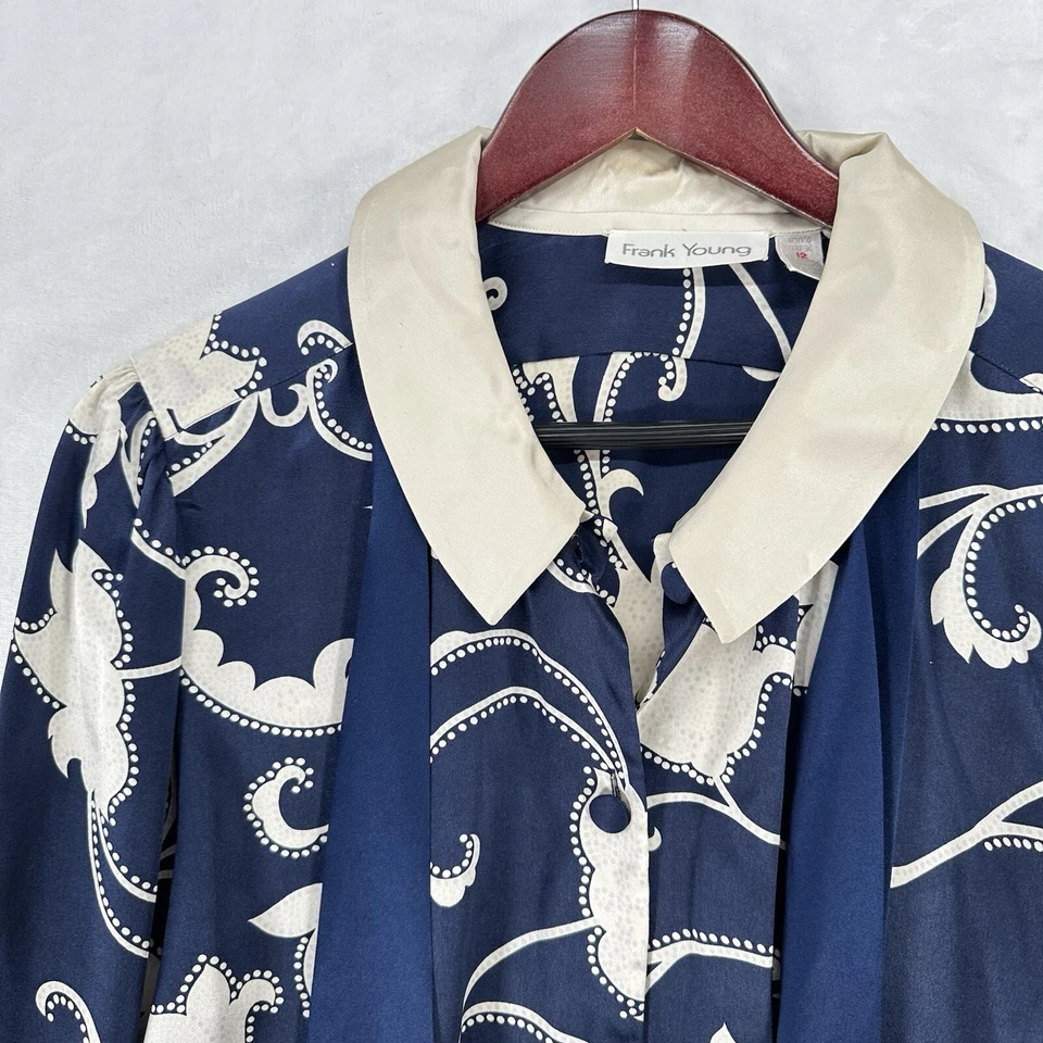 Conjunto de Saia Vintage Frank Young Feminina 12 Azul Branco Seda Secretaria de Carreira Anos 70 - Imagem 3 de 4