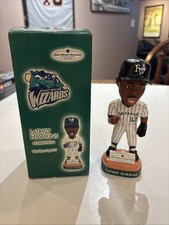 LaTroy Hawkins Fort Wayne Wizards Bobblehead 2004