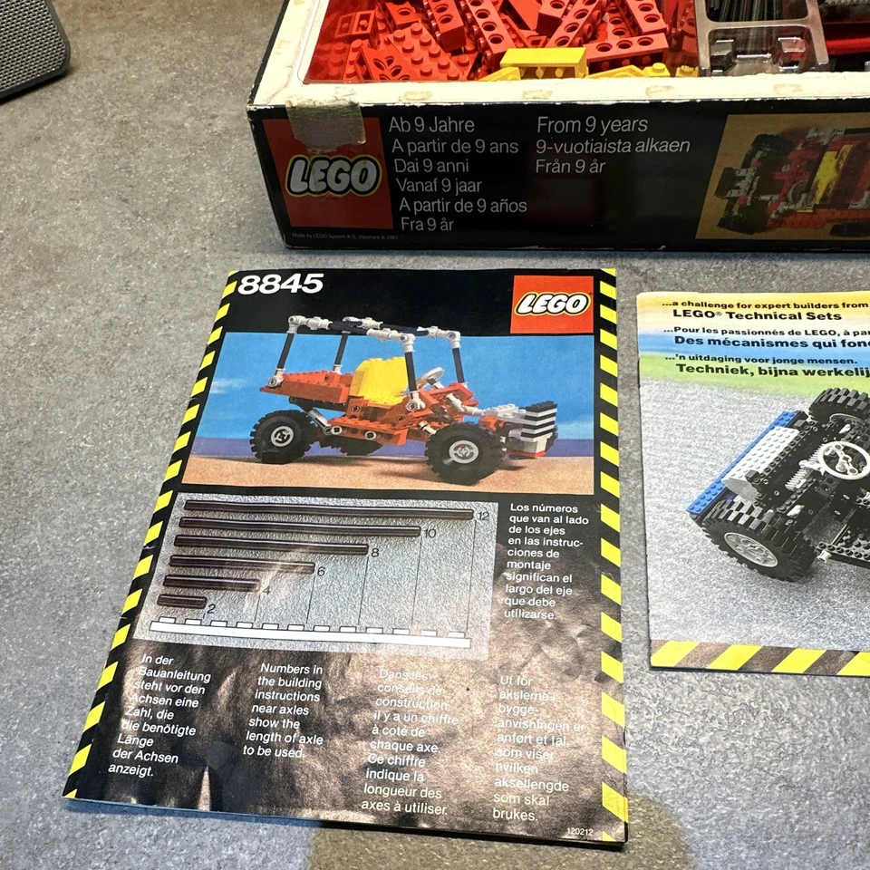 LEGO Technic 8845 Dune Buggy, photo 3 of 4