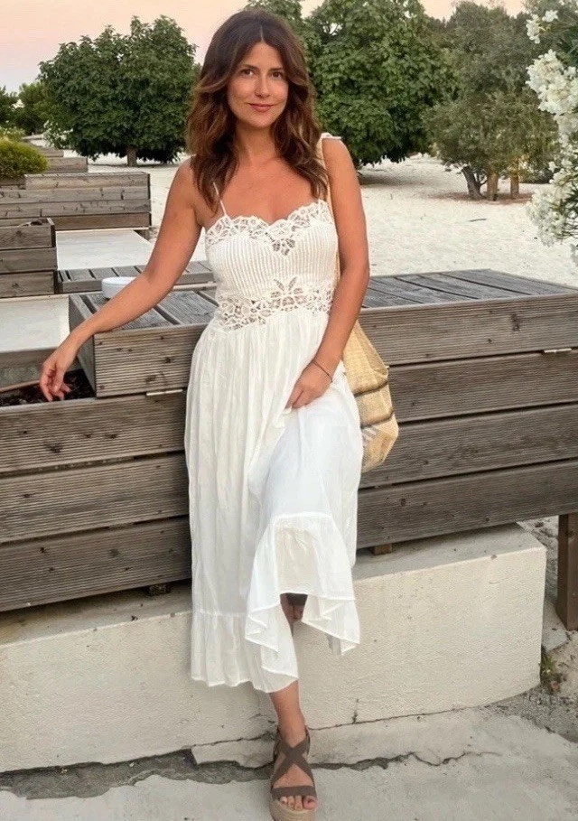 Robe Tube Zara En Dentelle Guipure Nude - Taille S (UK 8) - Sans Manches à Volants - Neuve Sans étiquettes