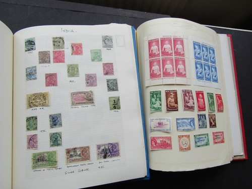 BOX CONTAINING 10 x VARIED EMPIRE & WORLD STAMP COLLECTNS IN SPRINGBACK ALBUMS - 第 3/6 張圖片
