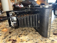 Kodak Six-20 Folding Bellows Camera, 620/620 Film Format, Black