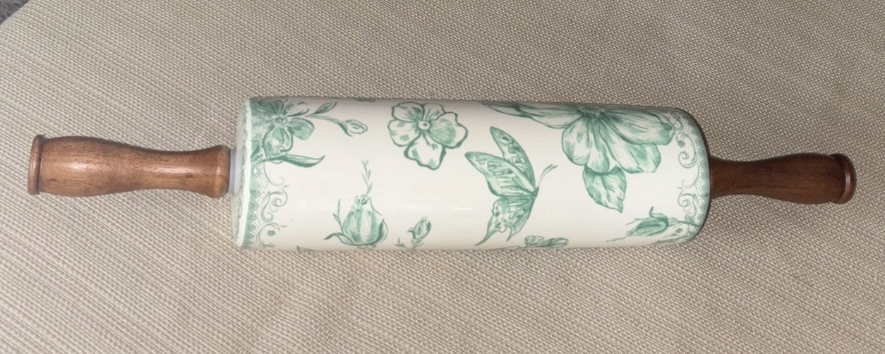 Pioneer Women Agatha Rolling Pin
