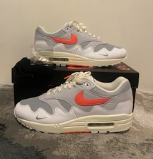 Patta X Nike Air Max 1 White/Hyper Crimson Pure Platinum UK 9 WITH BRACELET