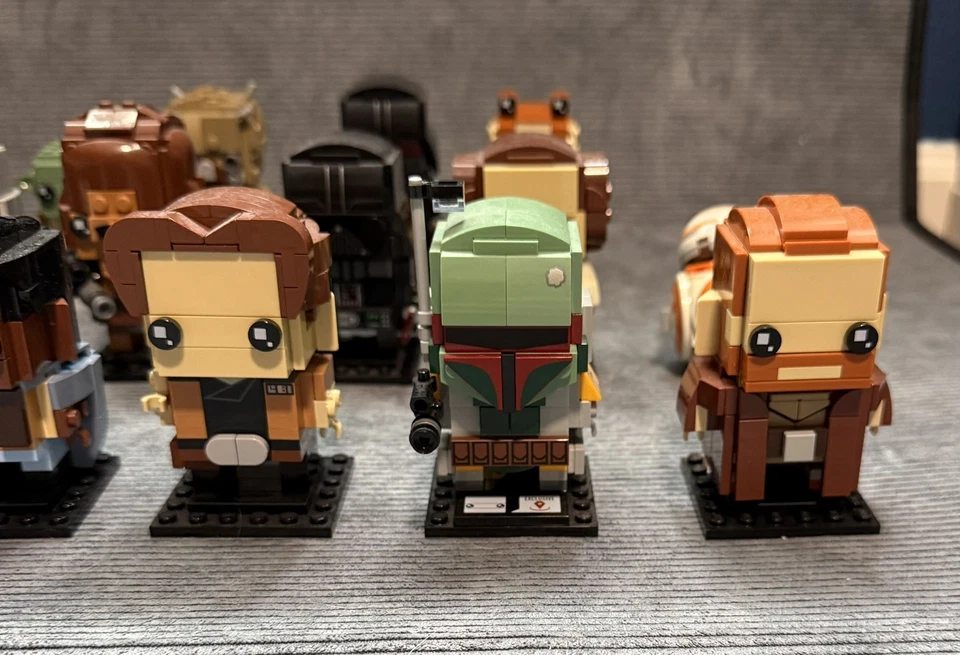 LEGO Star Wars Brickheadz Lot of 26 Complete Builds (Boba Fett, Jar Jar, Endor) - Image 2 of 4