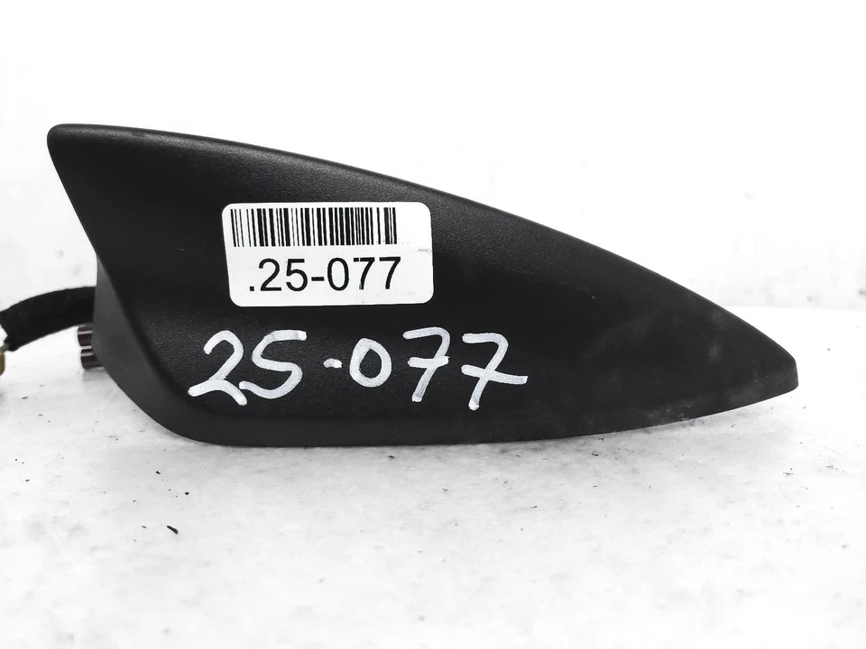 2019-2024 雪佛兰科迈罗无线电屋顶天线 846583 — 第 2/4 张图片