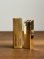 New + unused. RRP £37.Hourglass Unlocked™ Satin Crème Lipstick in shade ‘Sahara’