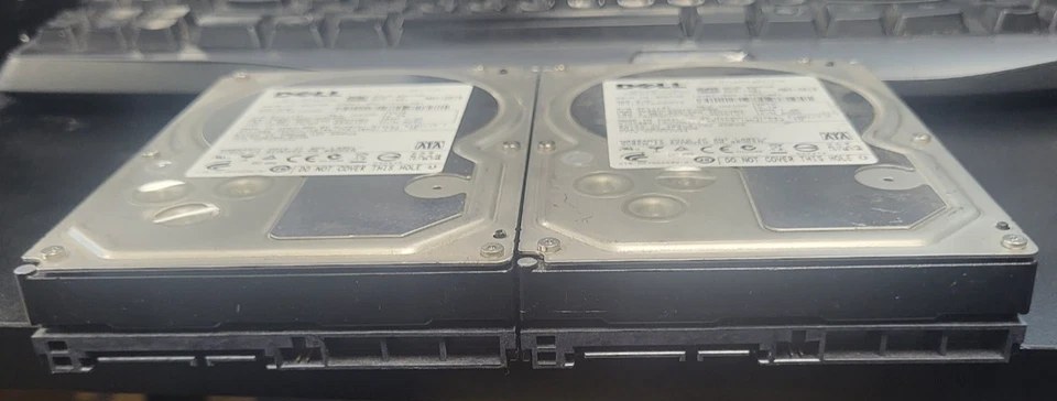 (Lot of 2) Hitachi Dell 2TB 7.2K 3.5" SATA HDD HUA722020ALA330 0F11141 9CF6R #73 - Image 2 of 3