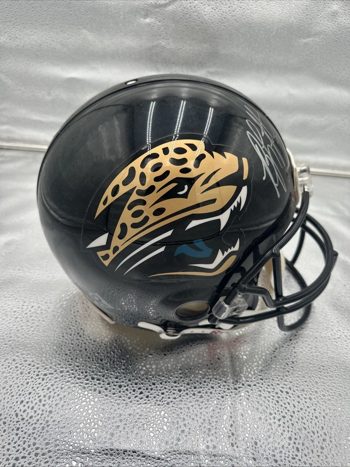 Casco Auténtico Jaguars Fred Taylor Byron Leftwich Firmado Tamaño Completo Foto 4 de 4