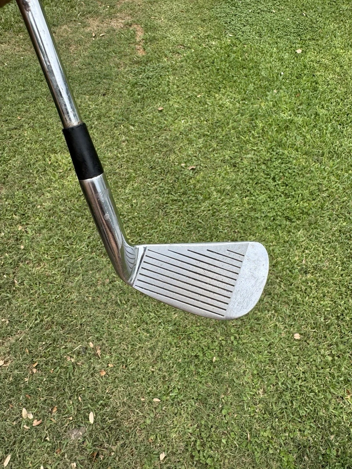 Vintage Hogan 4 Iron LH Steel Shaft 39.75” ⛳️  - Image 3 of 4