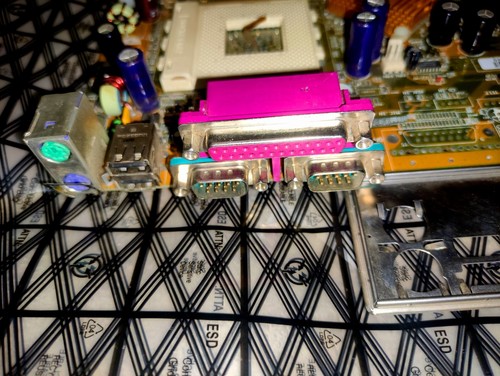 Gigabyte GA-7IXEH VIA KT133E Socket 462 Motherboard - Picture 11 of 13