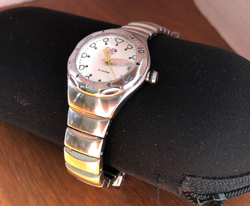 Ellesse Ladies tennis sports watch stainless steel strap + case 30mm Model 316L - Picture 3 of 14