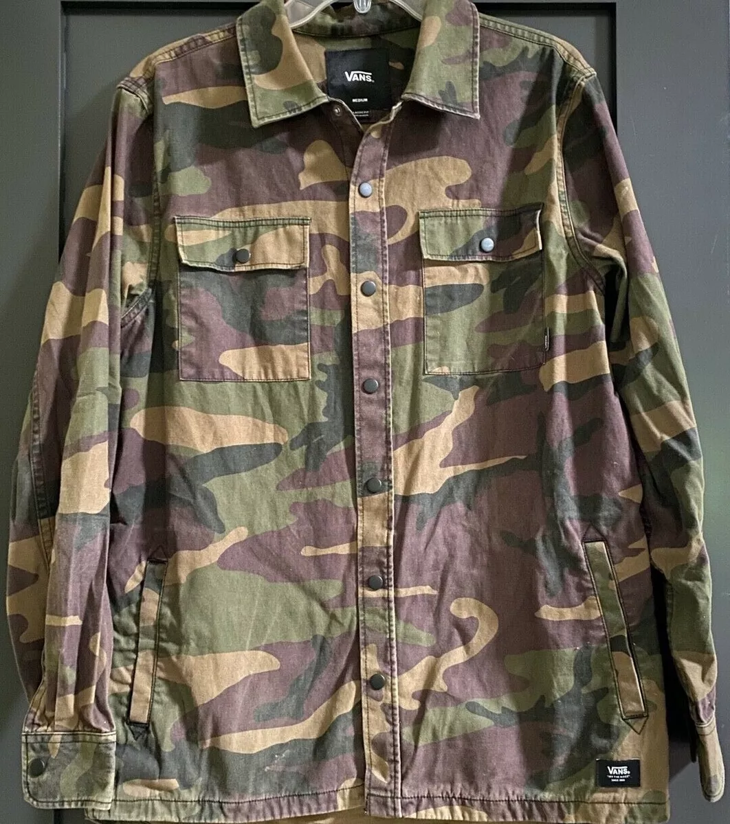 Vans camo best sale windbreaker