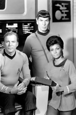Star Trek TV Serie Kirk Spock & Uhura auf Enterprise Bridge