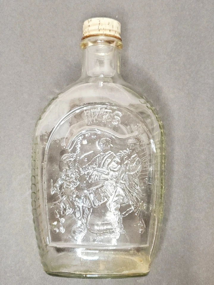 Vtg 1976 Log Cabin Syrup Glass USA Patriot 1776 Embossed Bicentennial Bottle-9" - Image 2 of 4