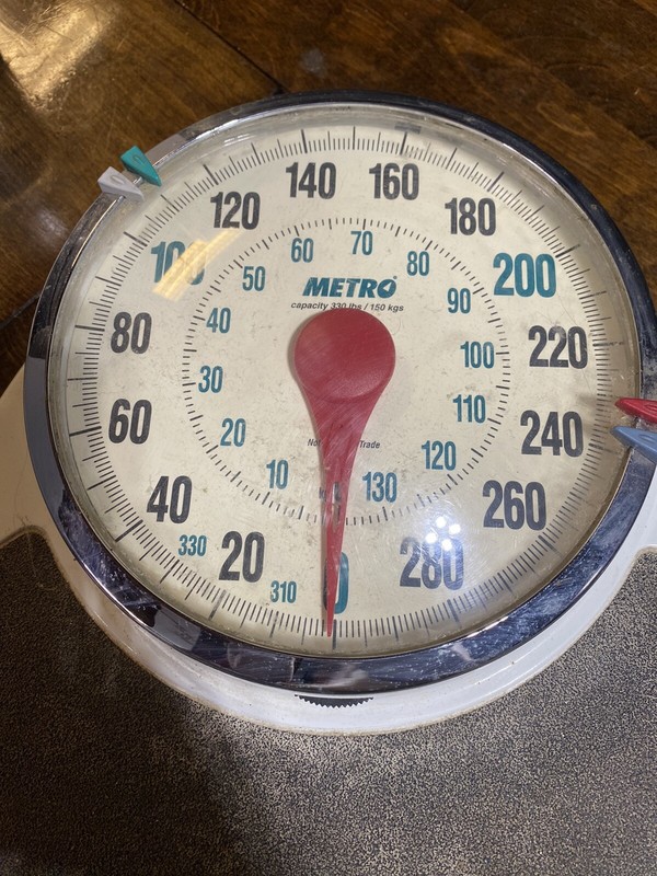 vintage 330lb metro weight scale
