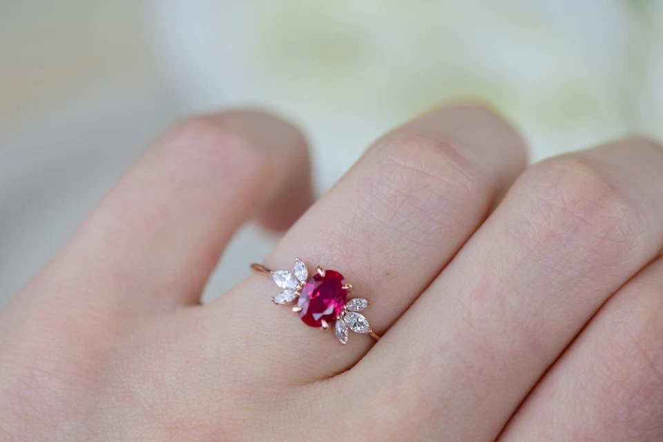 Anillo de plata esterlina enchapado en oro de 18k anillo de piedras preciosas de rubí natural para mujer y niña Foto 4 de 4