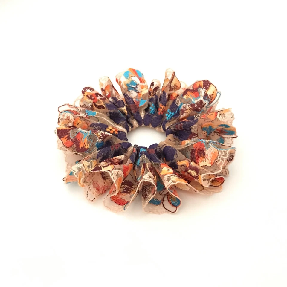 Daria L Floral Scrunchies Bordado Scrunchies Encaje Cola de Caballo Soportes De Gran Tamaño  Foto 3 de 4
