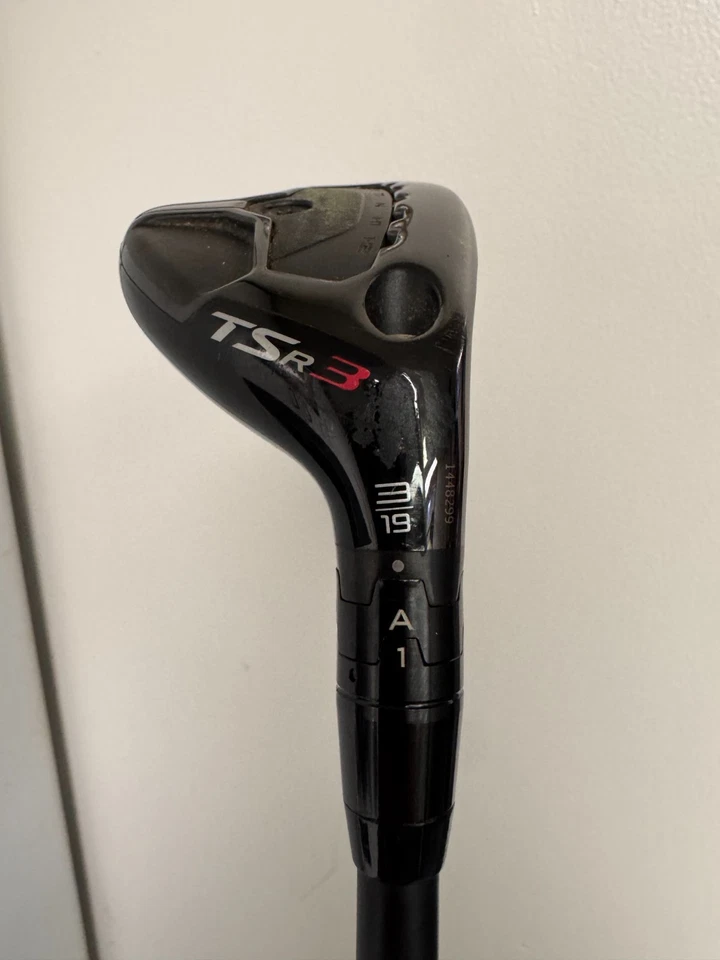 TITLEIST TSR3 3 HYBRID 19* XSTIFF MITSU TENSEI 1K 85 PRETO MUITO BOM - Imagem 2 de 4