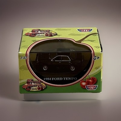 Motormax Fresh Cherries Ford Tempo  Ho Scale 