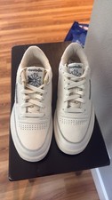 Size 8.5 - Reebok Club C 85 vintage Chalk/bla...