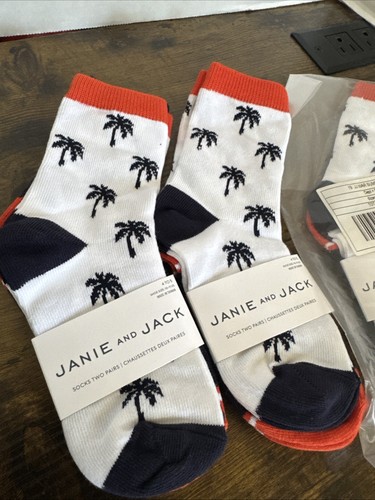 New 2019 JANIE and JACK Boys Size 4-5 Years 2 Pair Crew Socks Lot 3 NEW - Picture 2 of 6