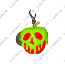 Bath Body Works DISNEY VILLAINS EVIL QUEEN Poison Apple PocketBac Holder - GLOWS