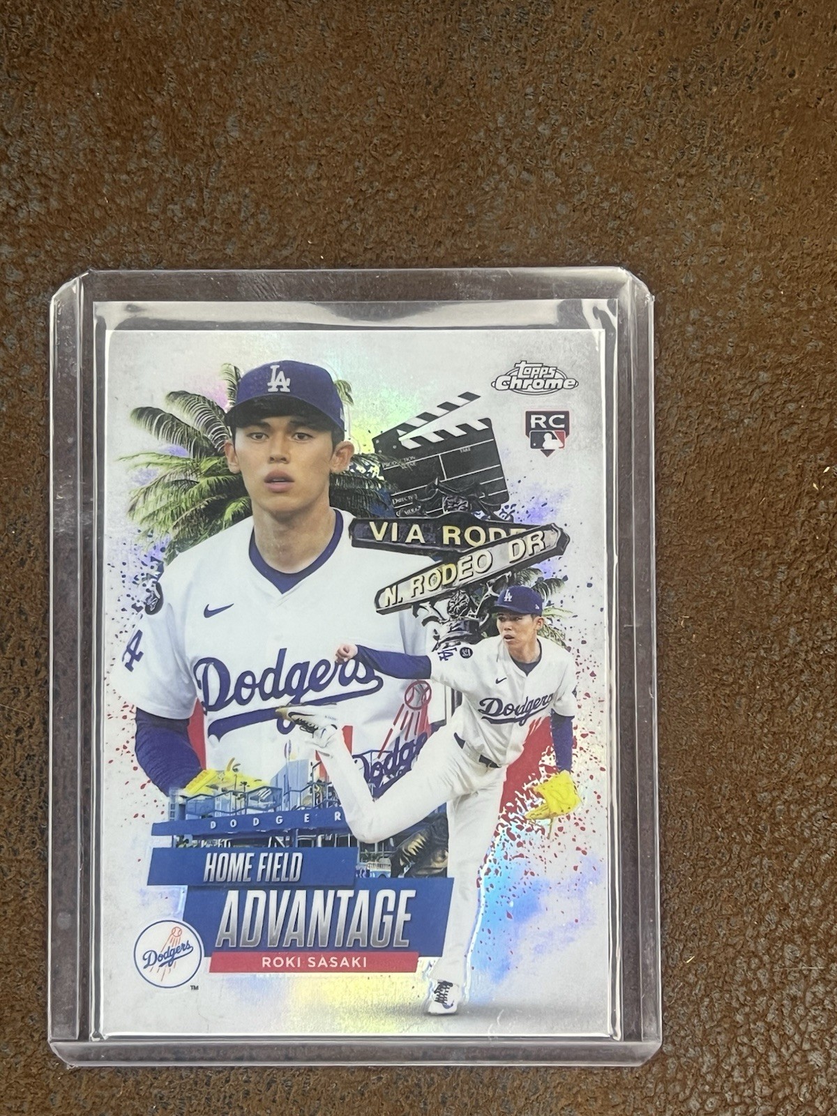 2025 Topps Chrome Update Roki Sasaki Rookie Home Field Advantage L.A. Dodgers