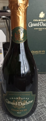 1 Fl. Champagner Canard-Duchene Charles VII Grande  Cuvée Le Victorieux Brut