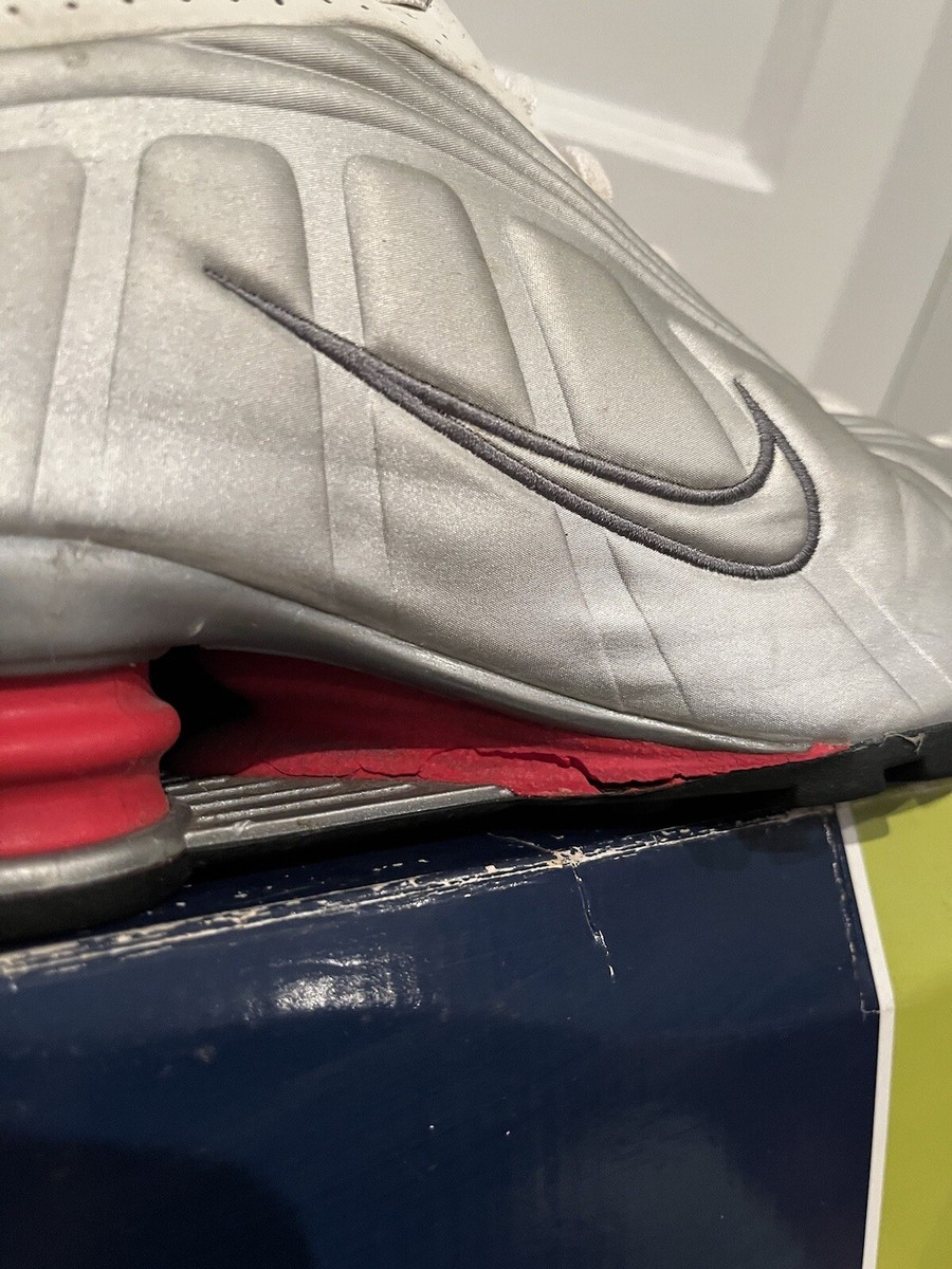 Size 13 - Nike Shox R4 2000 OG Comet Red Kendrick Lamar | eBay
